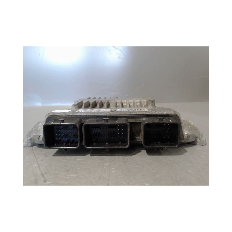CALCULATEUR MOTEUR CITROEN C3 2005-