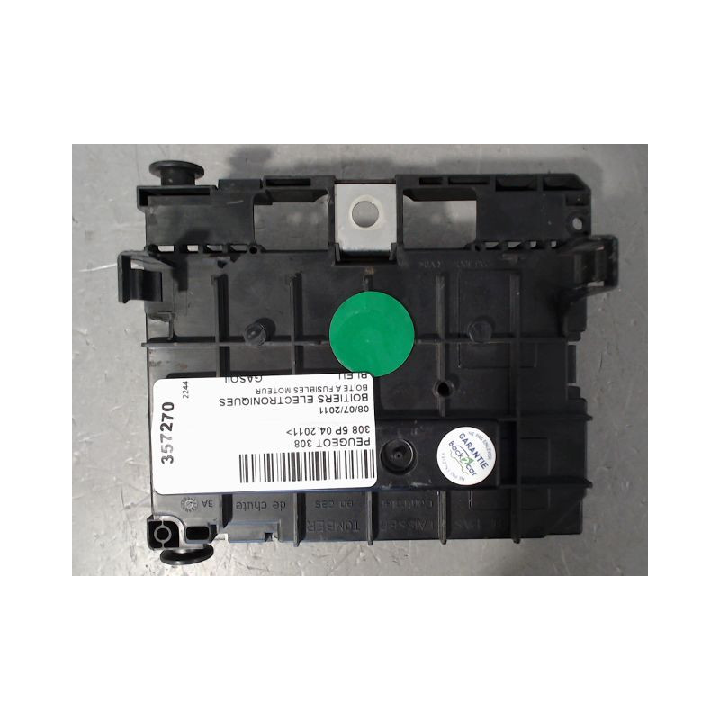 BOITE A FUSIBLES PEUGEOT 308 2011-