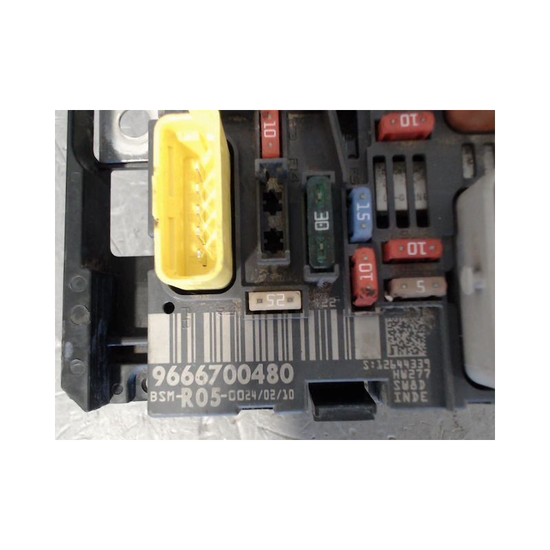 BOITE A FUSIBLES CITROEN BERLINGO II BREAK 2008-