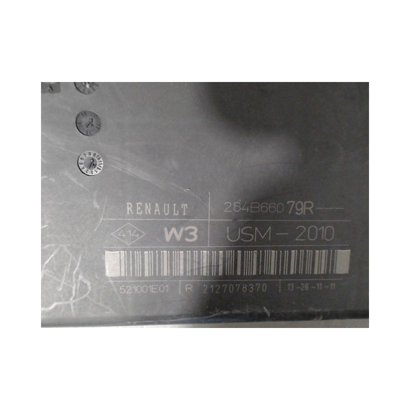 BOITE A FUSIBLES RENAULT SCENIC III 2009-