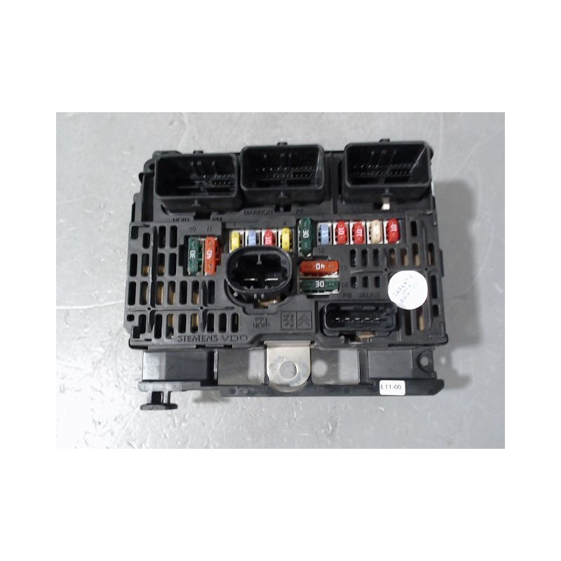 BOITE A FUSIBLES CITROEN C5 2004-2008