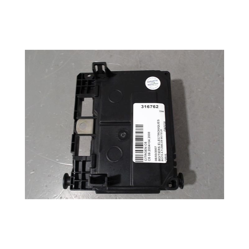 BOITE A FUSIBLES CITROEN C5 2004-2008