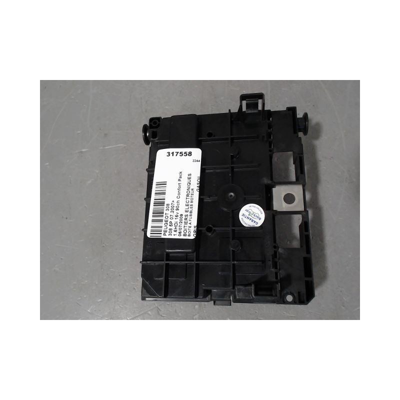 BOITE A FUSIBLES PEUGEOT 308 2007-