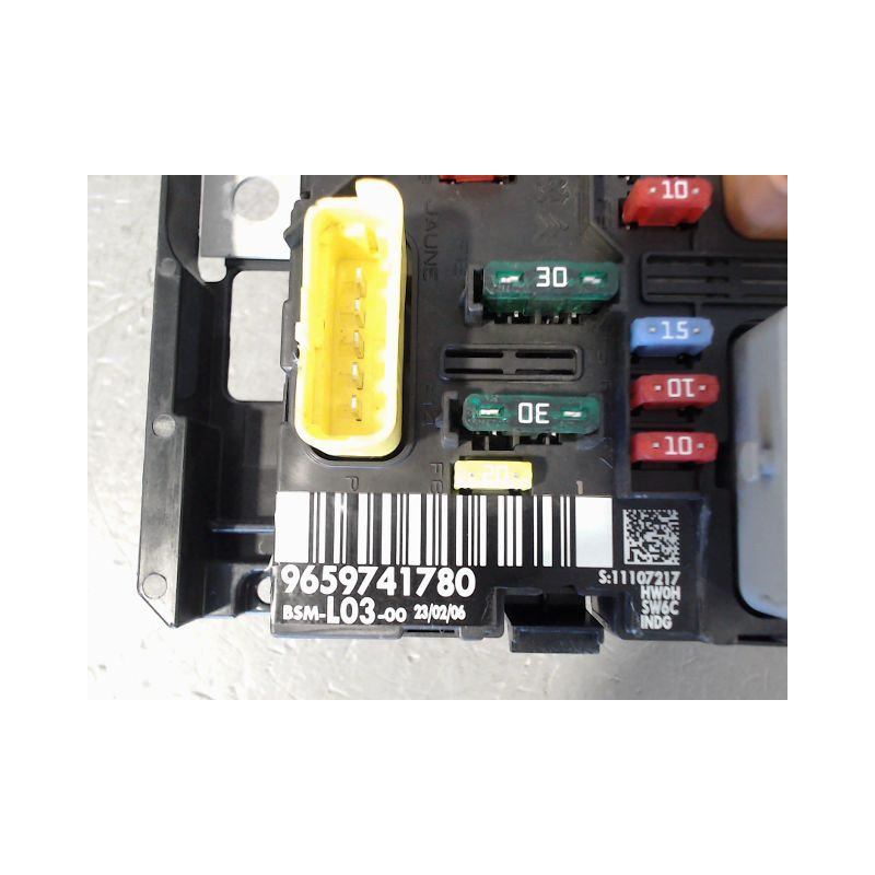 BOITE A FUSIBLES CITROEN C2 2003-