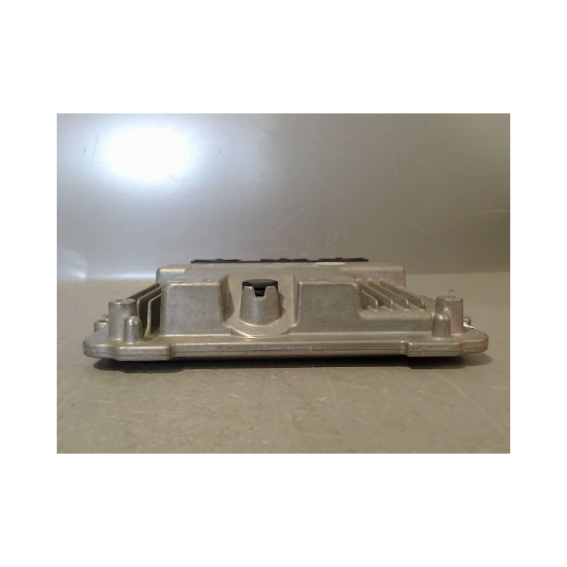 CALCULATEUR MOTEUR CITROEN C3 2009-