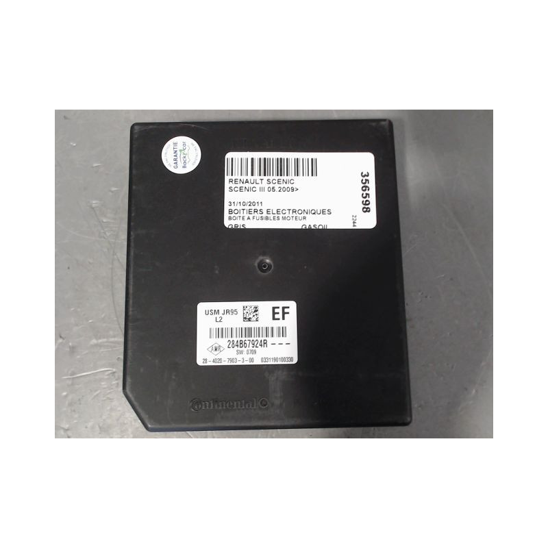 BOITE A FUSIBLES RENAULT SCENIC III 2009-