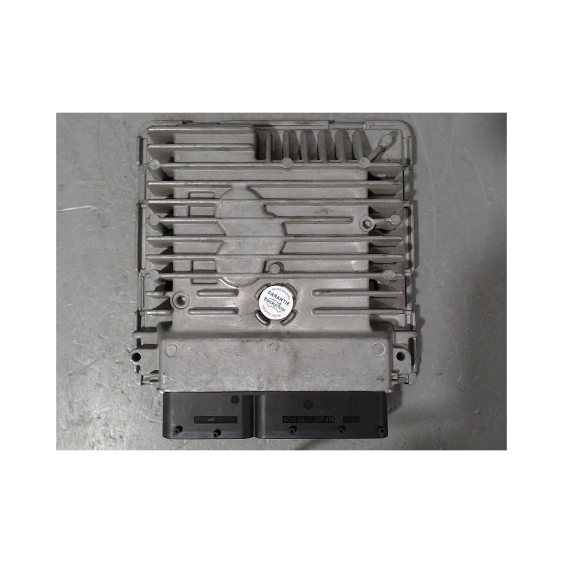 CALCULATEUR MOTEUR VOLKSWAGEN JETTA 2005-