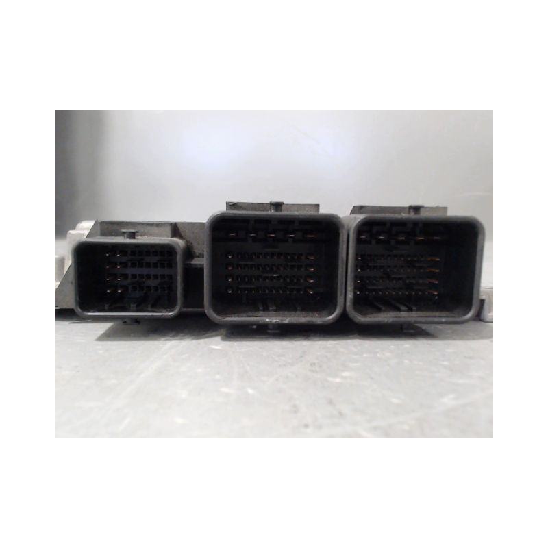 CALCULATEUR MOTEUR CITROEN C4 II Phase 1 (B71) 2010-2015
