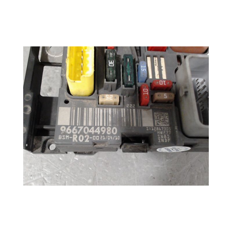 BOITE A FUSIBLES CITROEN GRAND C4 PICASSO MONOSP. I LONG 2006-2013