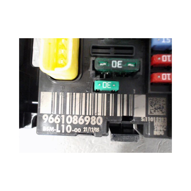 BOITE A FUSIBLES PEUGEOT 207 2006-2013