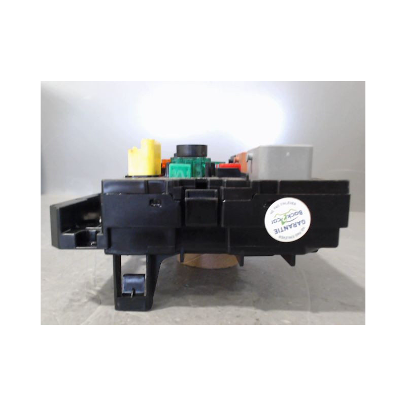 BOITE A FUSIBLES PEUGEOT 207 2006-2013