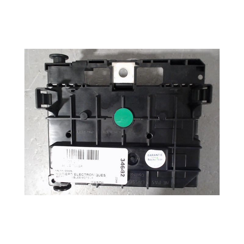 BOITE A FUSIBLES PEUGEOT 307 2005-