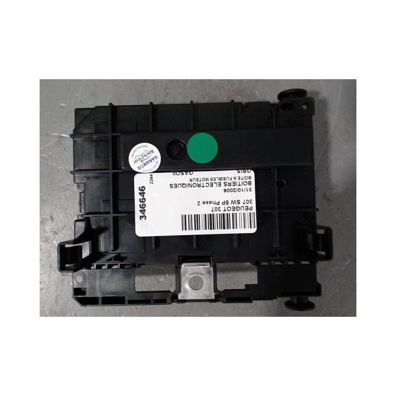 BOITE A FUSIBLES PEUGEOT 307 SW Phase 2 2005-2008