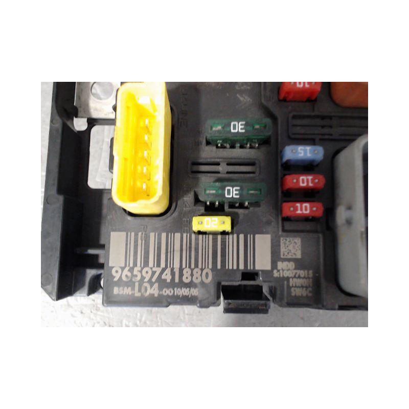 BOITE A FUSIBLES PEUGEOT 307 2005-2007
