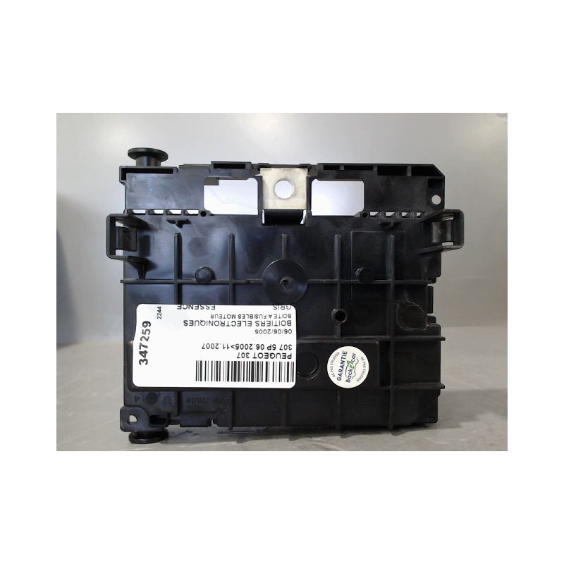 BOITE A FUSIBLES PEUGEOT 307 2005-2007