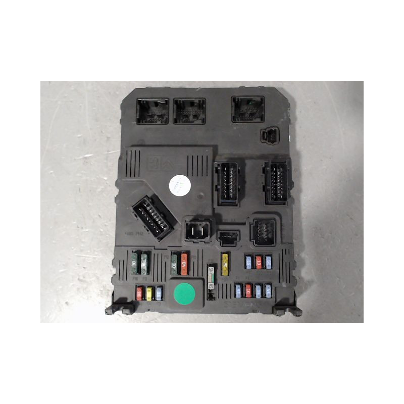 BOITIER GESTION HABITACLE PEUGEOT 206 + 2009-2013