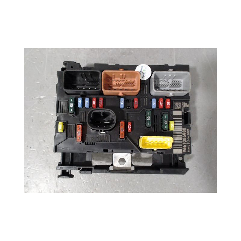BOITE A FUSIBLES PEUGEOT 207 2006-2013