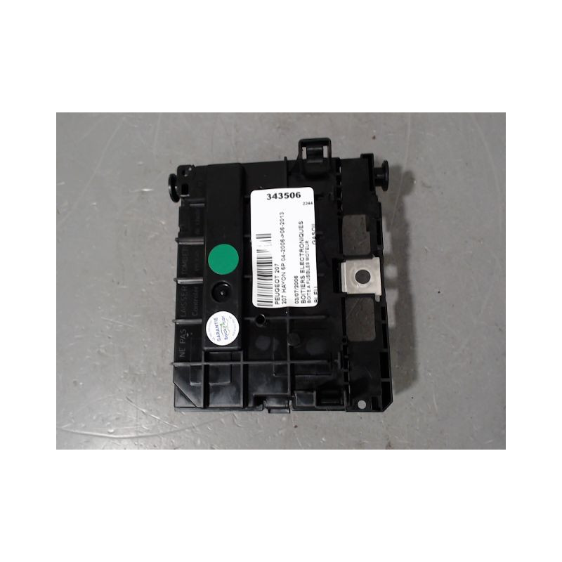 BOITE A FUSIBLES PEUGEOT 207 2006-2013