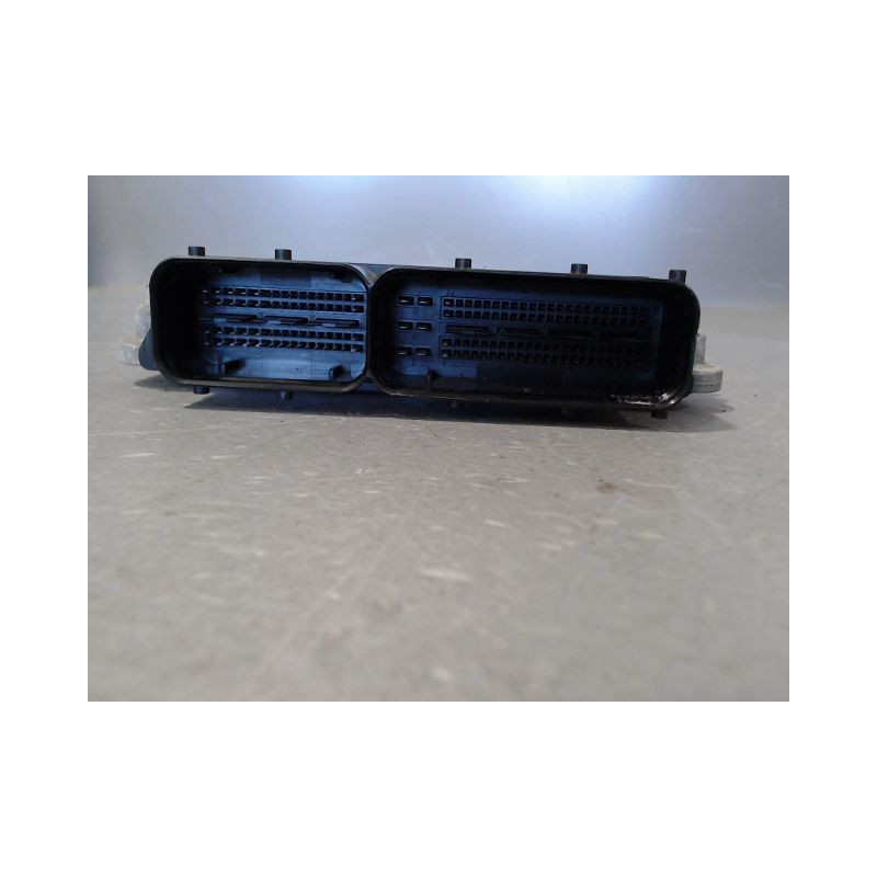 CALCULATEUR MOTEUR VOLKSWAGEN TOUAREG