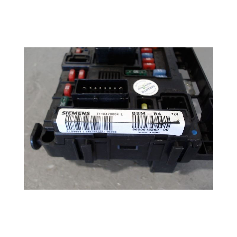 BOITE A FUSIBLES CITROEN C3