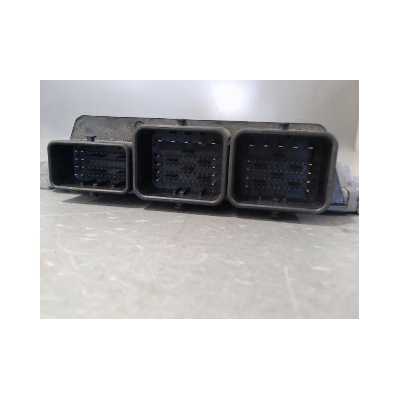 CALCULATEUR MOTEUR CITROEN C4