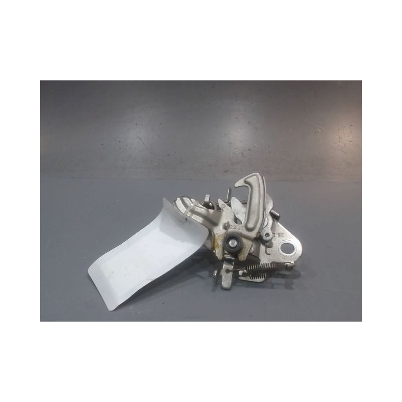 SERRURE CAPOT TOYOTA AYGO
