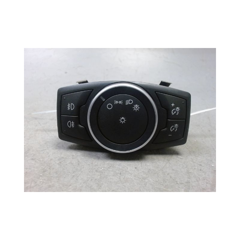 INTERIEUR COMMANDE PHARES FORD FOCUS