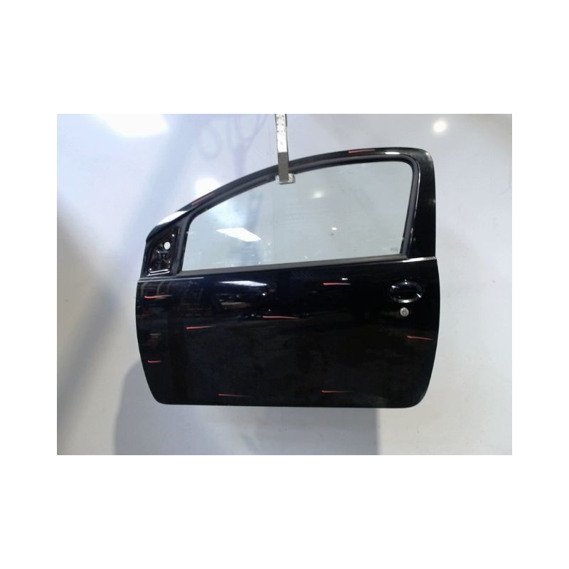 PORTE AVANT GAUCHE TOYOTA AYGO 3P