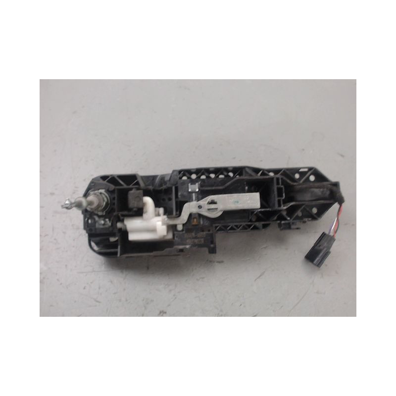 POIGNEE EXTERIEURE PORTE AVANT GAUCHE RENAULT MEGANE