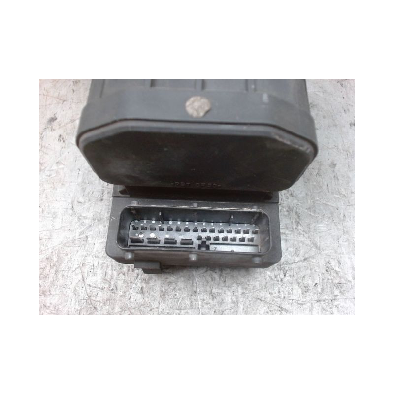 UNITE HYDRAULIQUE ABS RENAULT MEGANE  I CLASSIC PH2 99-02