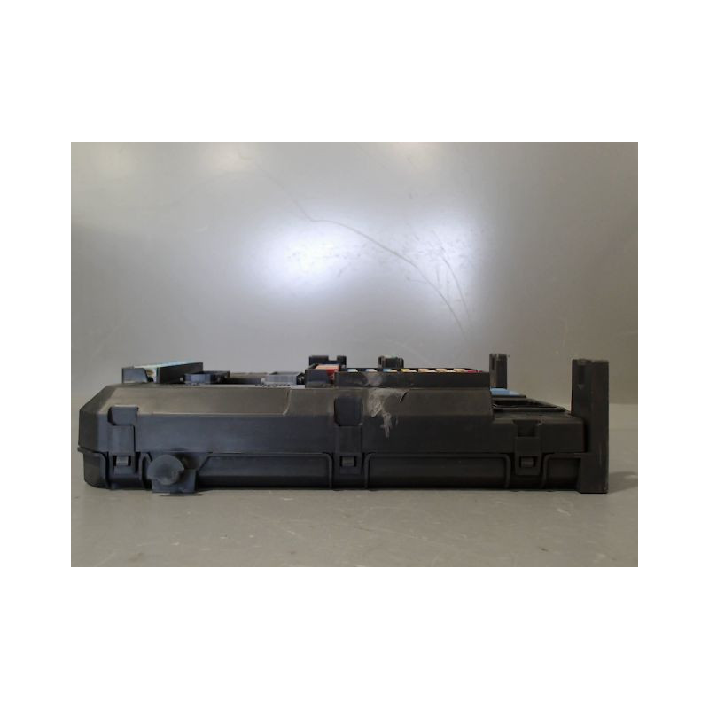 BOITIER GESTION HABITACLE PEUGEOT 208
