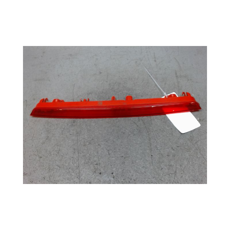 FEUX STOP SUPPLEMENTAIRE RENAULT CLIO