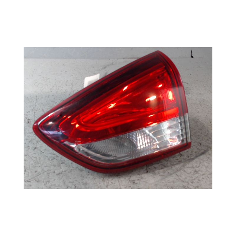 FEU ARRIERE INTERIEUR DROIT RENAULT CLIO IV