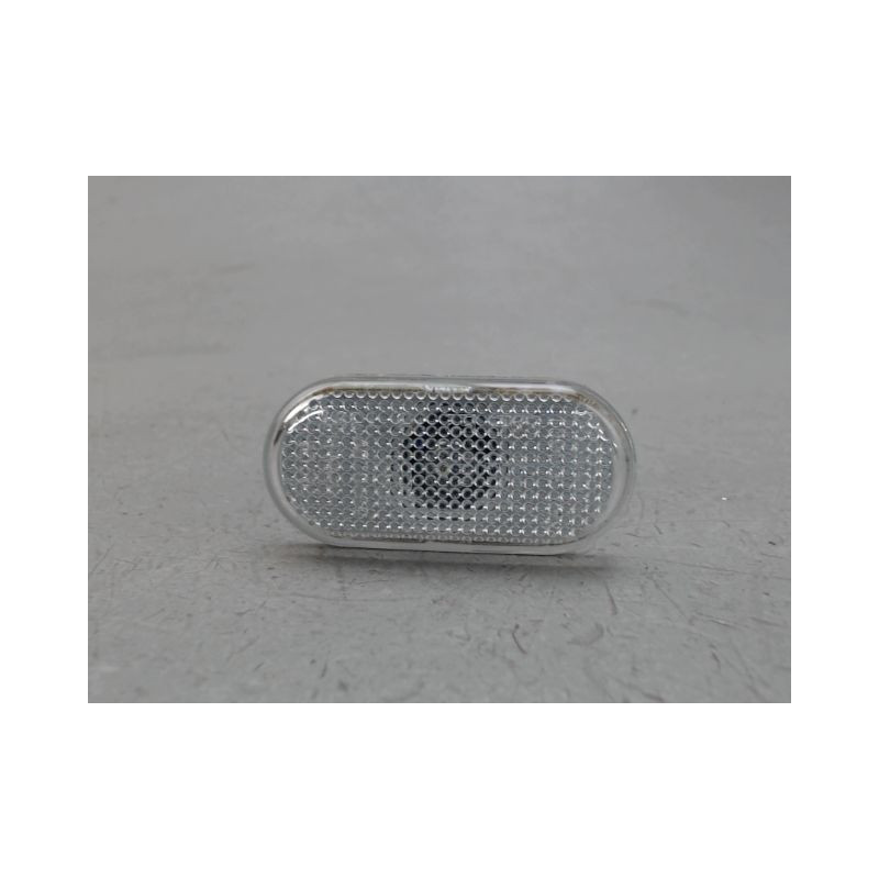 REPETITEUR AILE GAUCHE RENAULT TWINGO