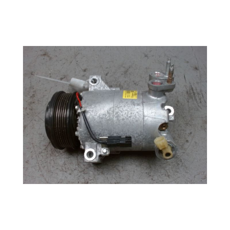 COMPRESSEUR AIR CONDITIONNE FORD FOCUS
