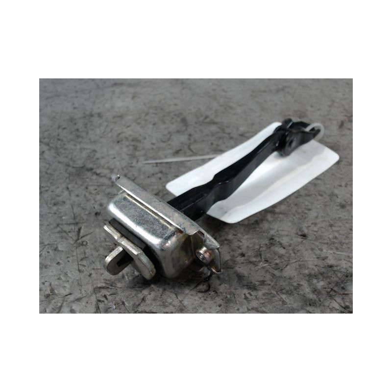 TIRANT PORTE AVANT GAUCHE NISSAN QHASQAI 2007-