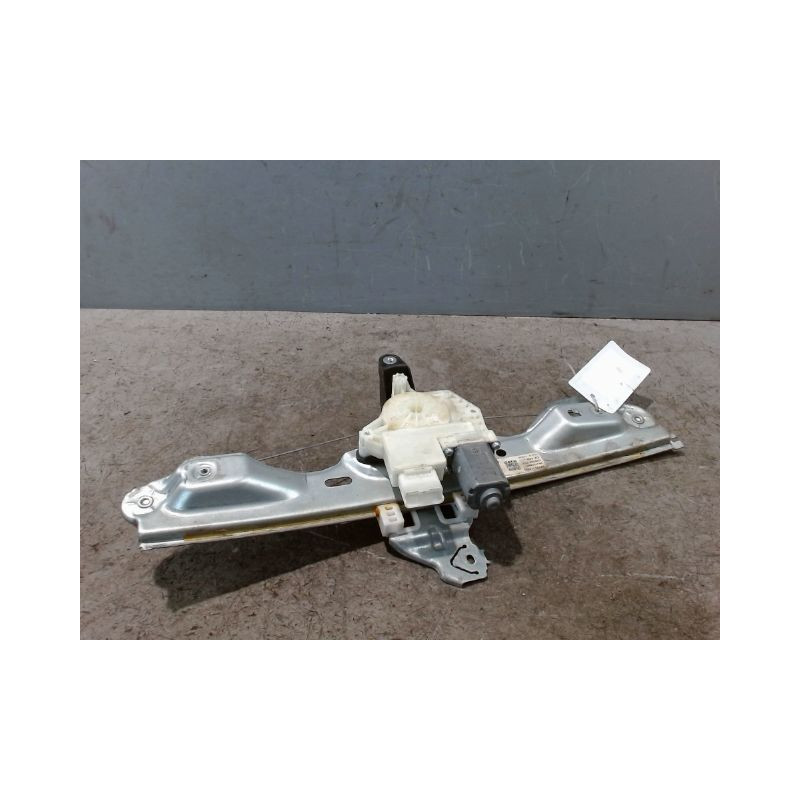 MECANISME+MOTEUR LEVE-GLACE ARRIERE DROIT NISSAN QHASQAI 2007-