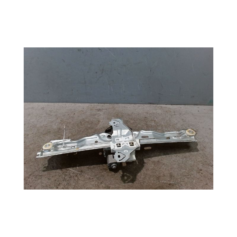 MECANISME+MOTEUR LEVE-GLACE ARRIERE DROIT NISSAN QHASQAI 2007-