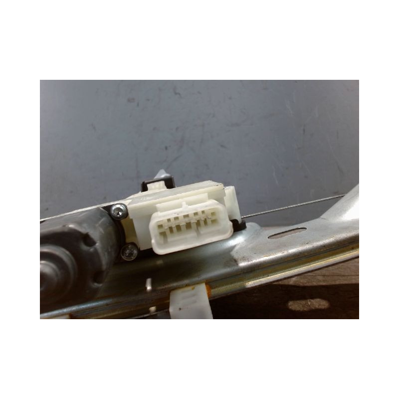 MECANISME+MOTEUR LEVE-GLACE ARRIERE GAUCHE NISSAN QHASQAI 2007-