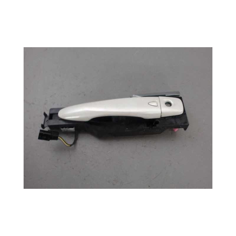 POIGNEE EXTERIEURE PORTE AVANT GAUCHE NISSAN QASHQAI