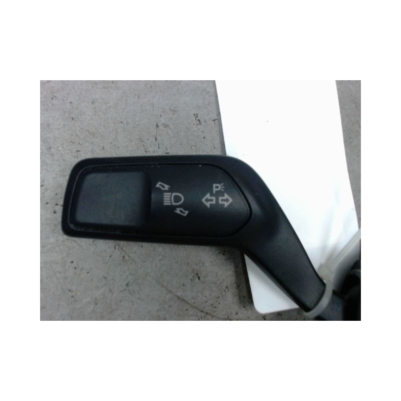 COMMANDE CLIGNOTANT FORD ECOSPORT