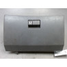 BOITE A GANTS TOYOTA AVENSIS -2000