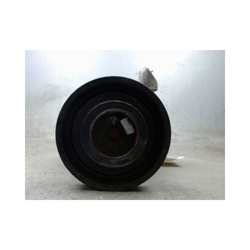 COMPRESSEUR AIR CONDITIONNE TOYOTA AVENSIS -2000