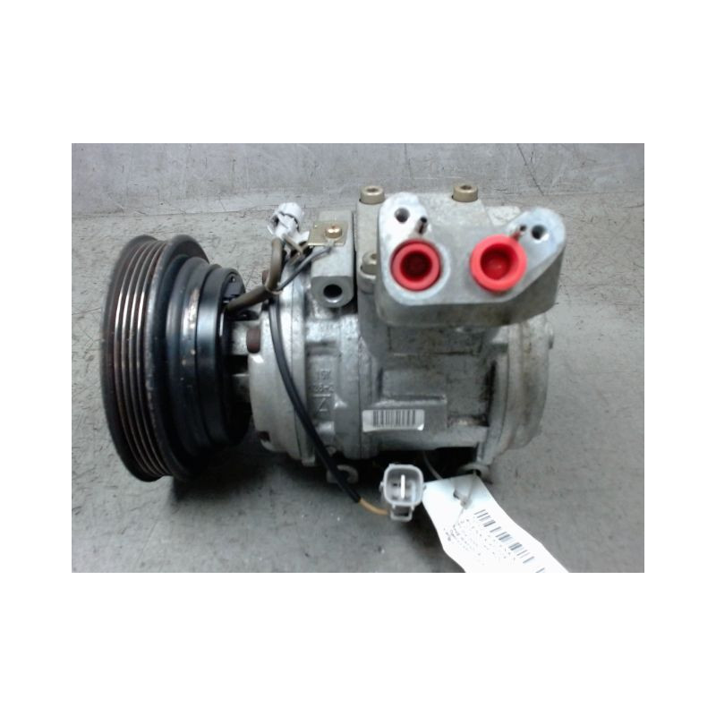 COMPRESSEUR AIR CONDITIONNE TOYOTA AVENSIS -2000