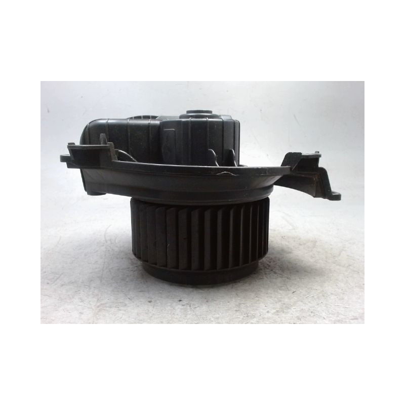 MOTEUR VENTILATEUR CHAUFFAGE MERCEDES SPRINTER