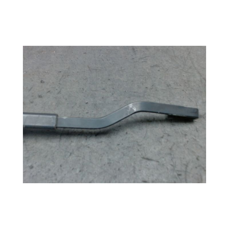 BRAS ESSUIE-GLACE ARRIERE CHRYSLER PT CRUISER 00-05