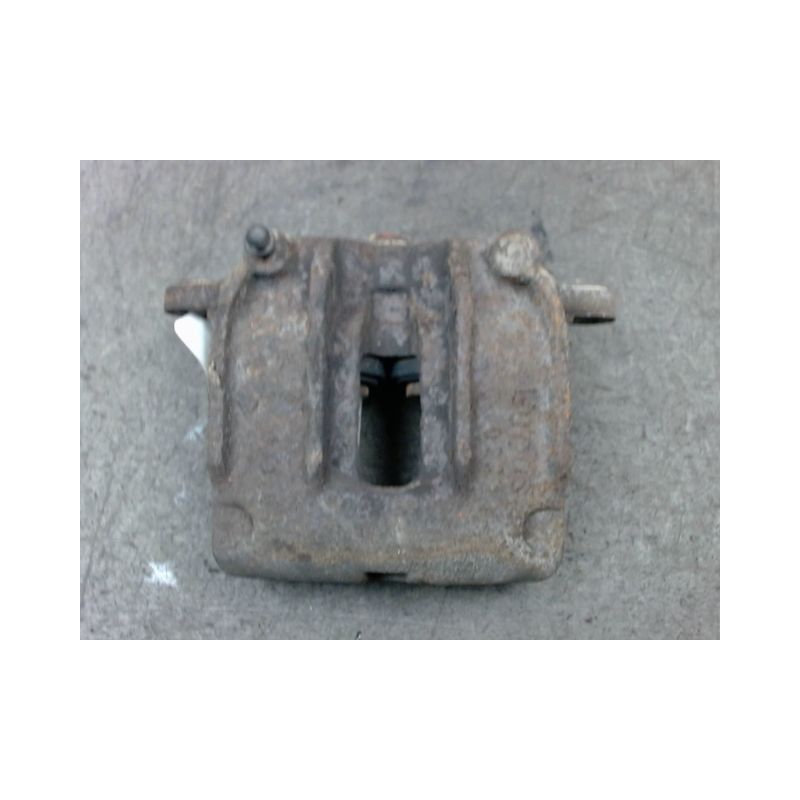 ETRIER DE FREIN AVANT GAUCHE NISSAN TERRANO II 99-2002