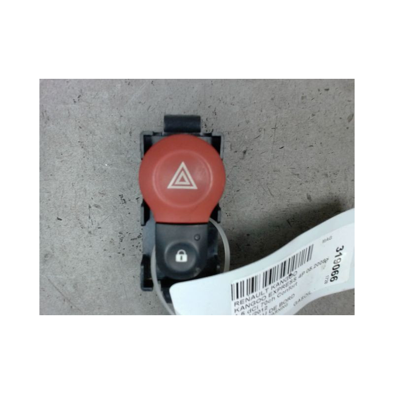 BOUTON DE WARNING RENAULT KANGOO EXPRESS 2008-