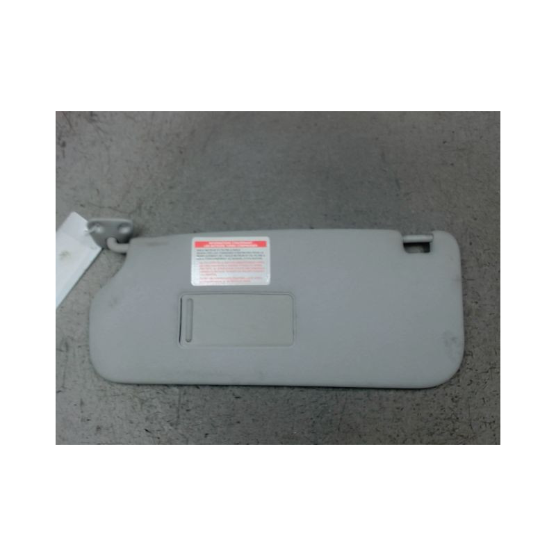 PARE-SOLEIL G TOYOTA AVENSIS -2000