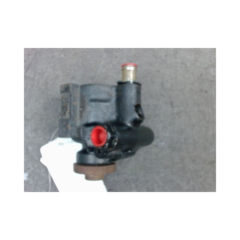 POMPE DIRECTION ASSISTEE RENAULT LAGUNA -98